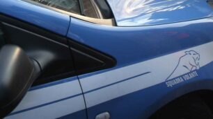 Una pattuglia della polizia di stato