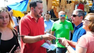 Matteo Salvini al mercato di Lissone