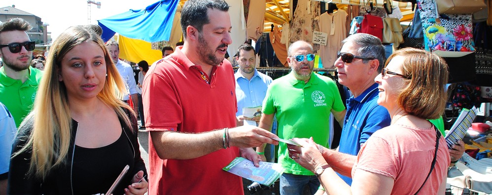 Matteo Salvini al mercato di Lissone