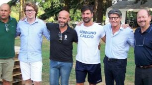 Dirigenti e allenatore del Seregno calcio