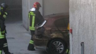 Seregno: incendio auto in box lunedì 28 agosto