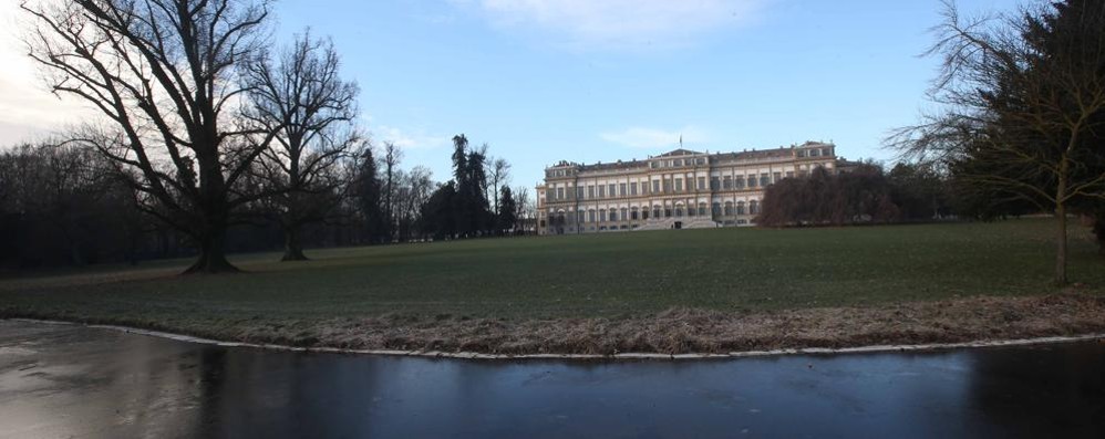 La Reggia di Monza vista dai giardini reali