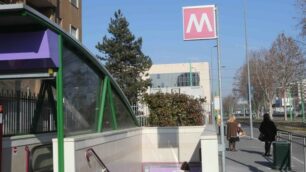 Una fermata della lilla a Milano