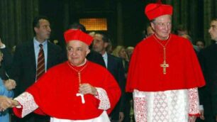 Il cardinal Tettamanzi con Carlo Maria Martini di cui è stato successore come arcivescovo di Milano