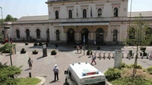 La polizia locale in stazione