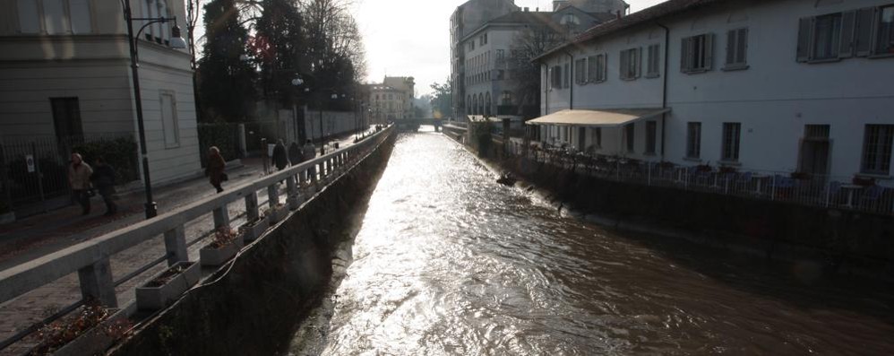 Il fiume Lambro: ora nel tratto cittadino è asciutto