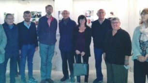 L’inaugurazione della mostra. A destra il sindaco Concetta Monguzzi. Gianni Radaelli è il terzo da destraFoto Alessandra Sala