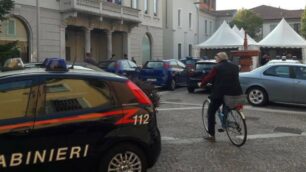 Inchiesta Seregno: carabinieri davanti al municipio
