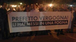 Il corteo di Albiate contro la prefettura