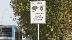 Monza Avviso controllo semaforico