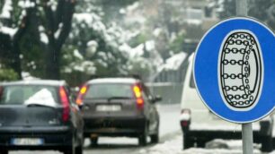 Scattano gli obblighi per rischio neve sulle strade Anas