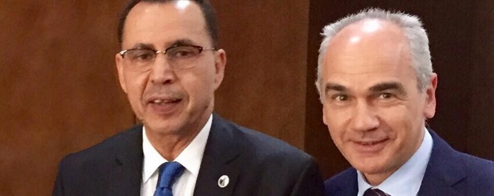 Abdelaziz Essid (a sinistra)