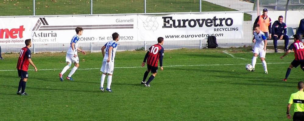 Cannizzaro in possesso di palla