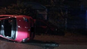 Seregno incidente ribaltamento via Eschilo