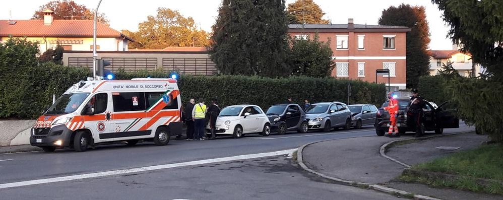 Tamponamento a catena a Verano Brianza