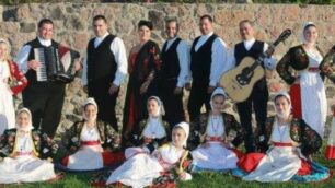 Il gruppo folk, Muttos e Ballos di Bonorva che si esibirà a Carnate tra sabato e domenica.
