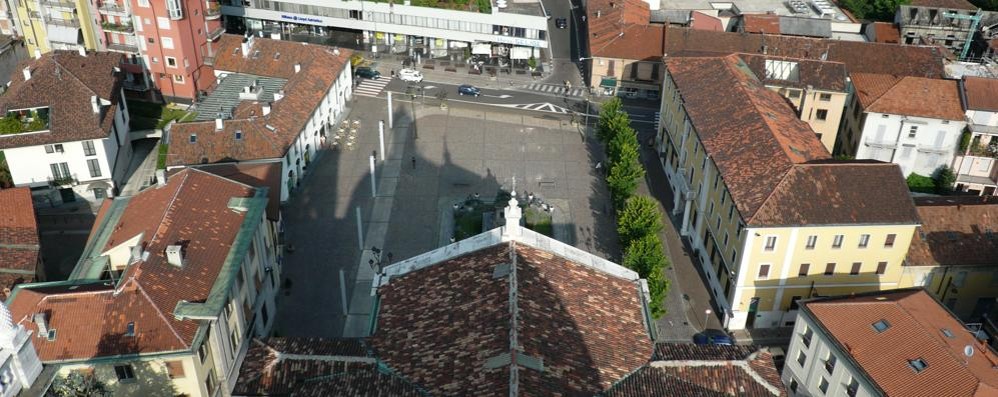Il centro di Desio dal tetto della Basilica