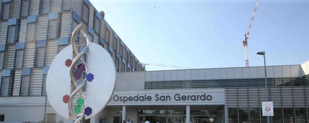 L’ingresso dell’ospedale San Gerardo