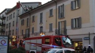 Incendio canna fumaria in via Trabattoni a Seregno