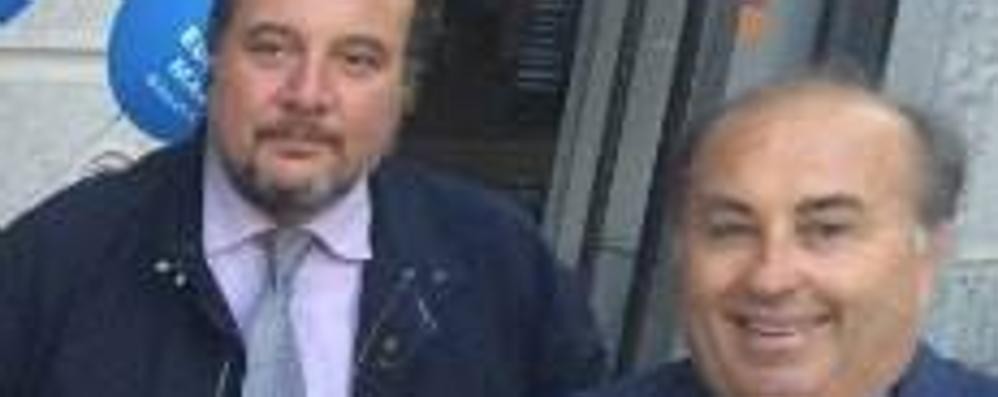 Antonino Lugarà, a destra, con l’ex consigliere Gatti