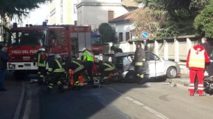 Incidente stradale Carugo-Giussano 14 novembre