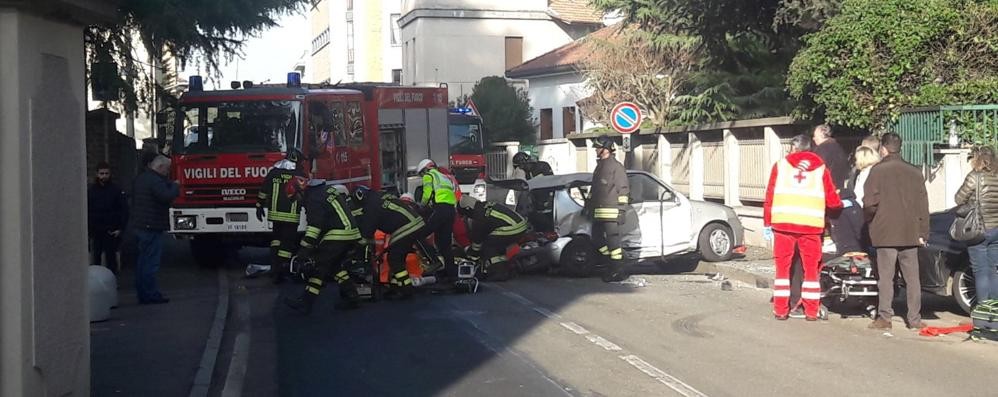 Incidente stradale Carugo-Giussano 14 novembre