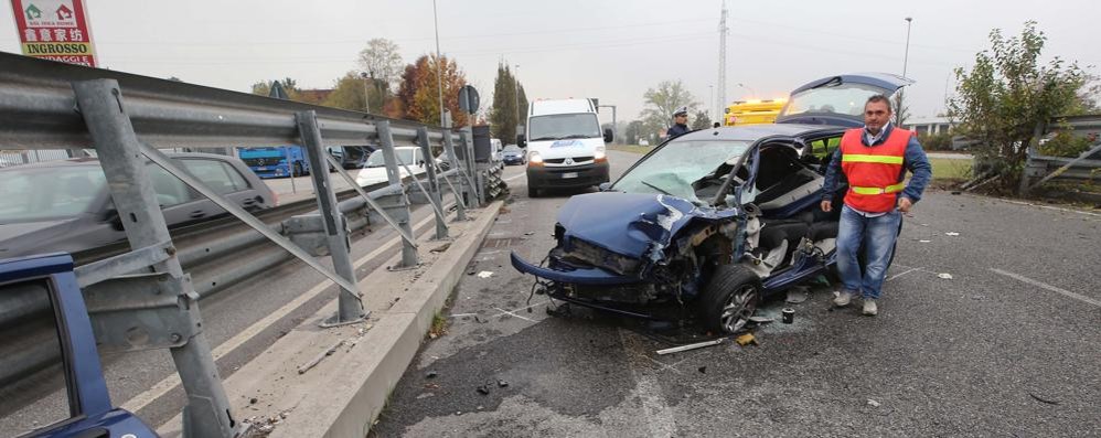 Incidente stradale viale Fermi