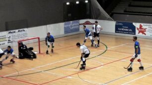 Hockey, Seregno: un tentativo offensivo di Riccardo Luppi
