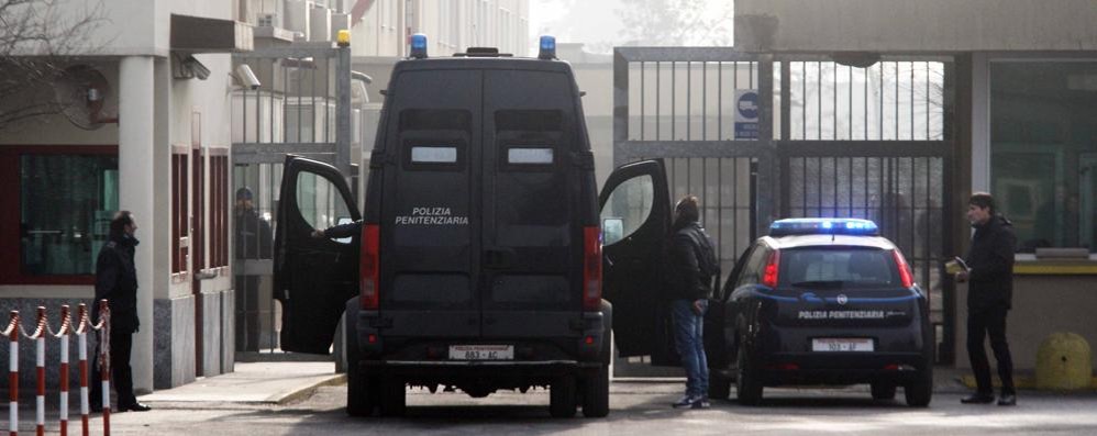 L’ingresso del carcere di Monza