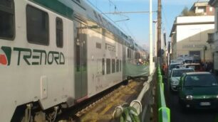 Cesano Maderno ferrovia investimento mortale corso libertà