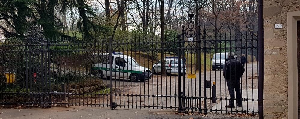 La polizia locale di Lesmo a Villa Gernetto