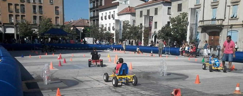 Un’iniziativa in piazza Libertà