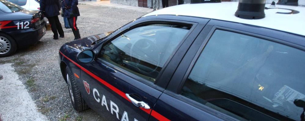 Un’auto dei carabinieri di Monza