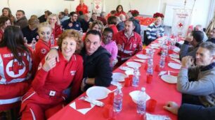 MONZA pranzo dei poveri Croce rossa