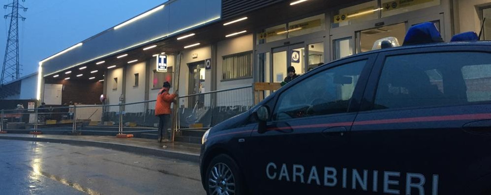 I carabinieri in stazione ad Arcore