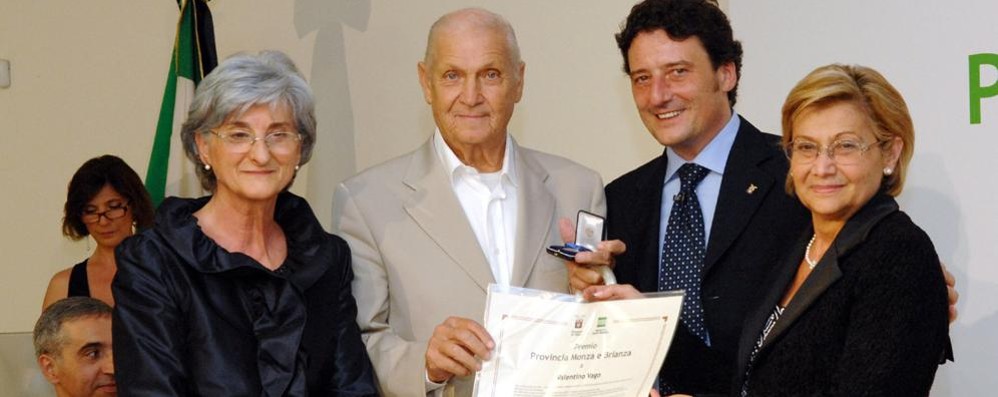 PREMIO TRIUGGIO CONSEGNA PREMIO PROVINCIA BRIANZA VALENTINO VAGO nel 2008