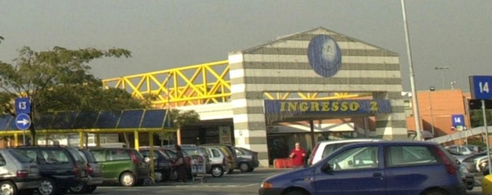 Il centro commerciale Globo di Busnago