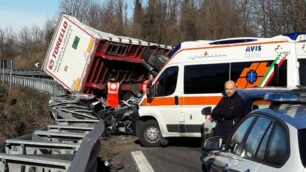 Giovedì da incubo: le foto degli incidenti sulla Statale 36