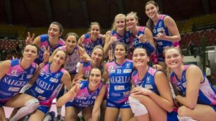 Ancoira festa per Saugella. Vittoria con Legnano per tre a zero