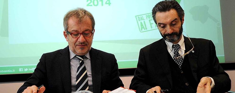 Roberto Maroni e Attilio Fontana nel 2014
