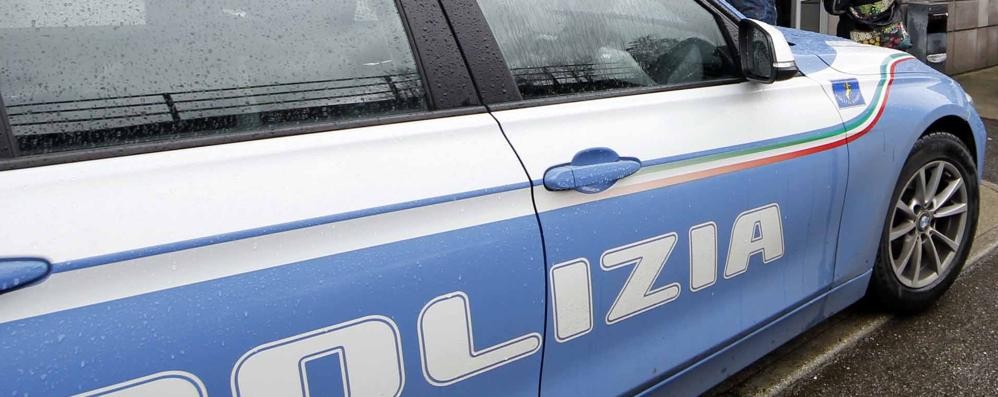 Un’auto della polizia