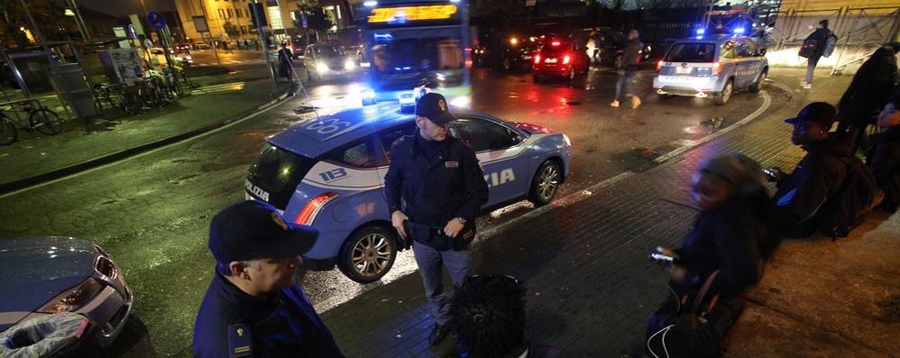 La polizia in zona stazione