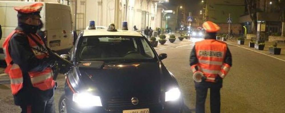 Carabinieri in stazione