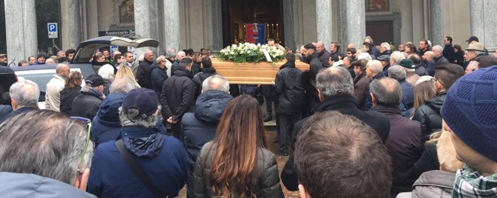 Arcore funerale avvocato Fabrizio Confalonieri