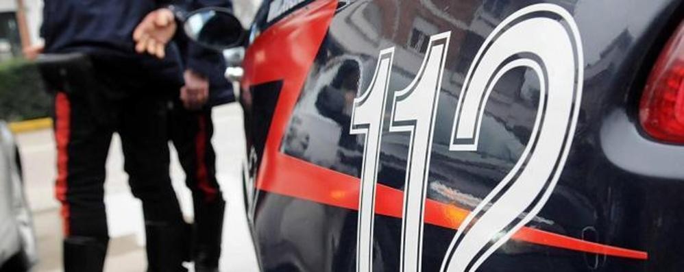 Georgiano fermato dai carabinieri; aveva grimaldelli e chiavi e precedenti di polizia per furto