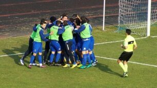 Calcio, Seregno: l'esultanza dopo la rete dell'1-0 di Davide Ondei