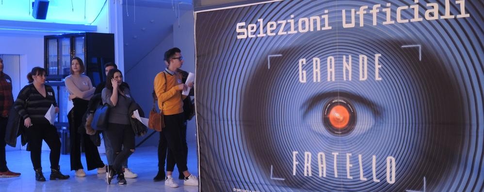 La coda per le selezioni del Grande fratello a Carate