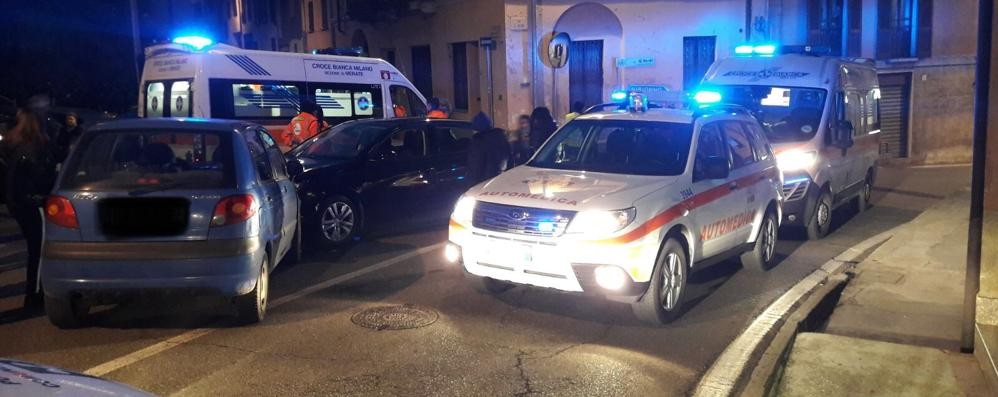 Veduggio incidente stradale via Veneto-Verdi