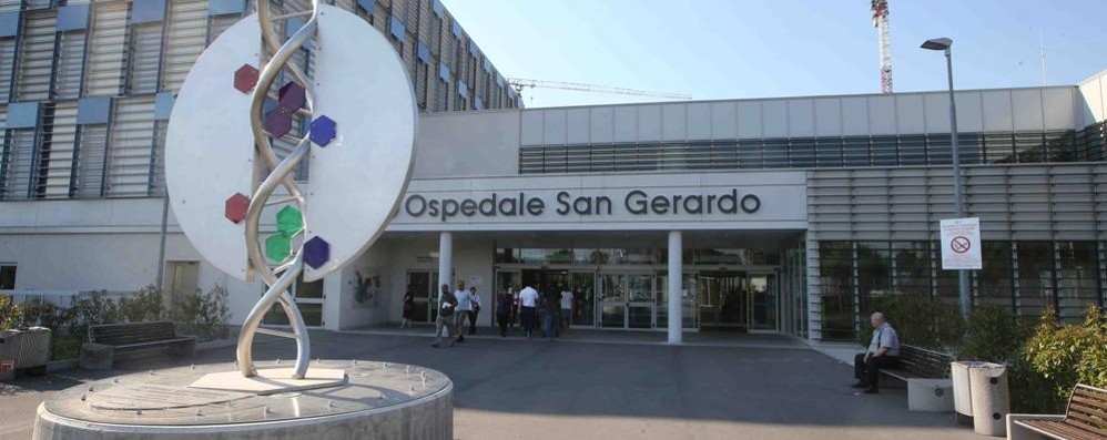 Monza Ingresso ospedale san Gerardo