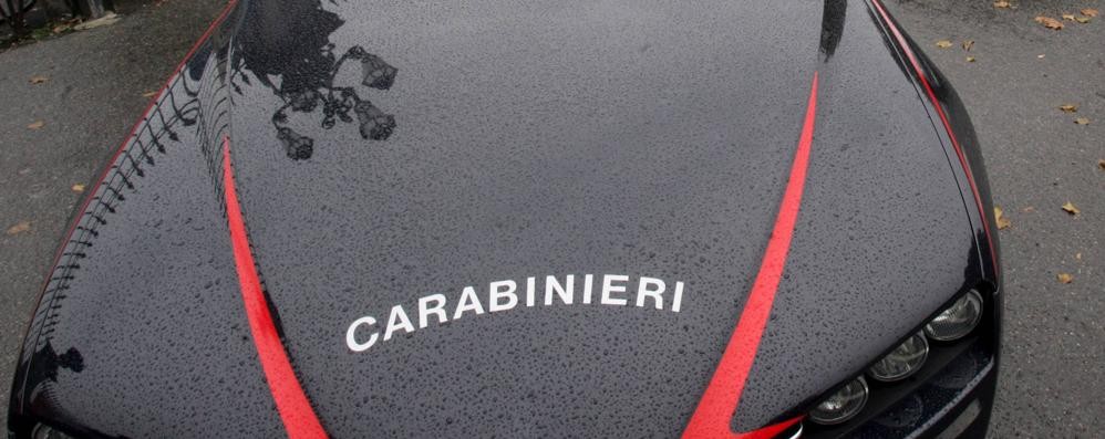 Un’auto dei carabinieri